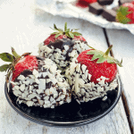 Keto Chocolate Strawberries FI